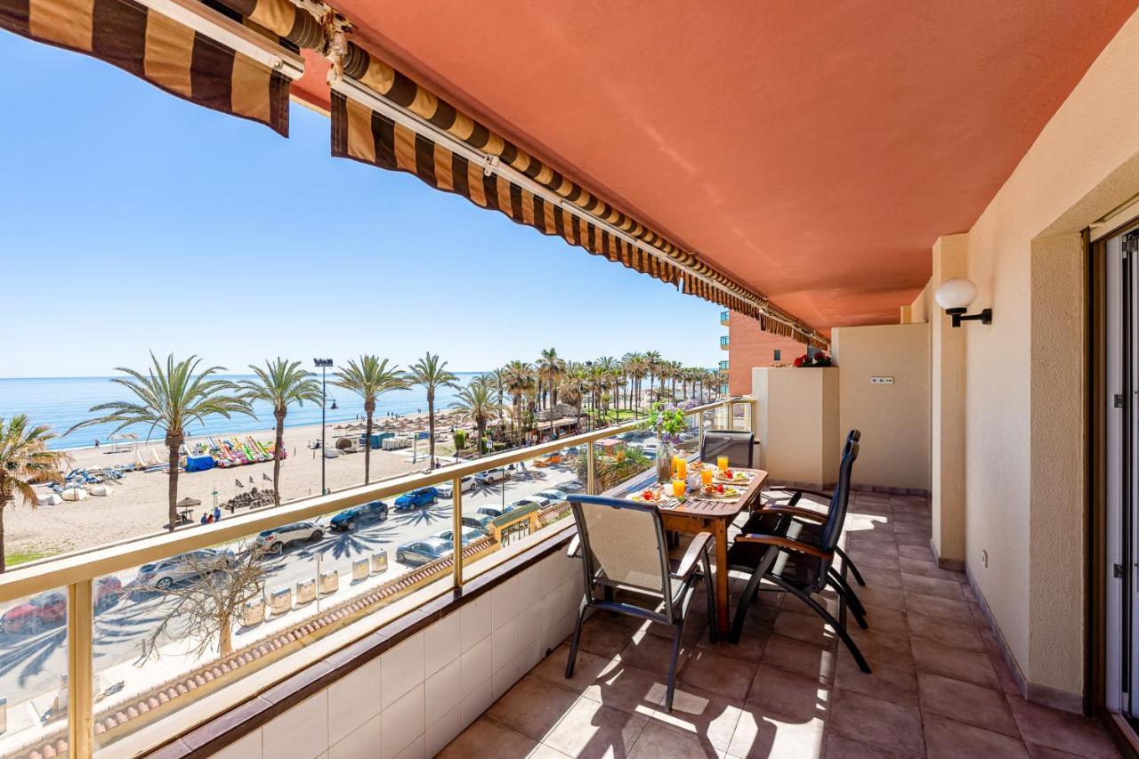 797 Holiday Rentals - Amplio Piso Con Terraza En Primera Linea De Playa Торремолинос Экстерьер фото